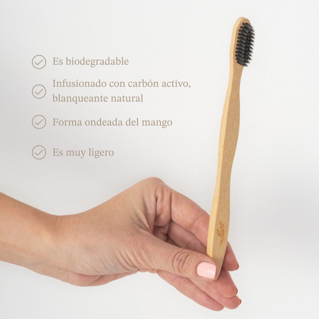 Cepillo de dientes de bambú